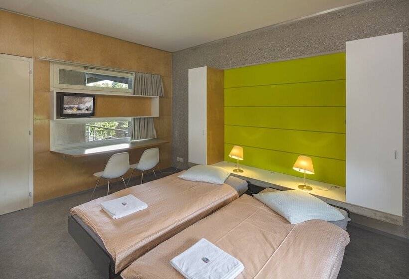 اتاق استاندارد, Lausanne Youth Hostel Jeunotel