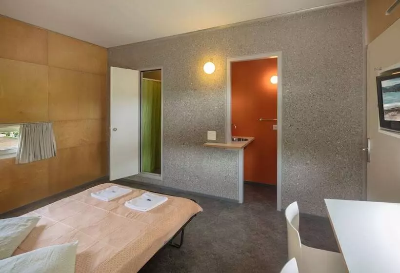 اتاق استاندارد, Lausanne Youth Hostel Jeunotel
