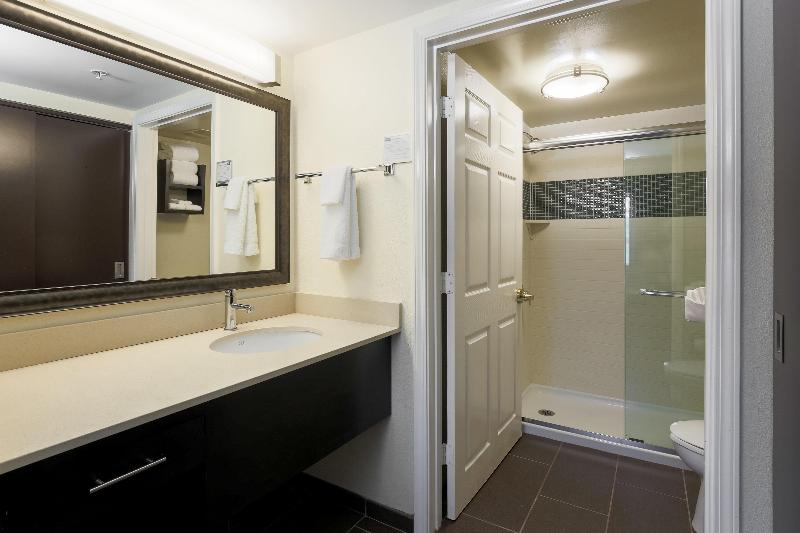 اتاق استاندارد, Lausanne Youth Hostel Jeunotel