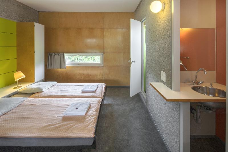 Номер Стандарт Индивидуальный, Lausanne Youth Hostel Jeunotel
