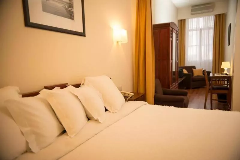 تختخواب در اتاق مشترک, Lausanne Youth Hostel Jeunotel