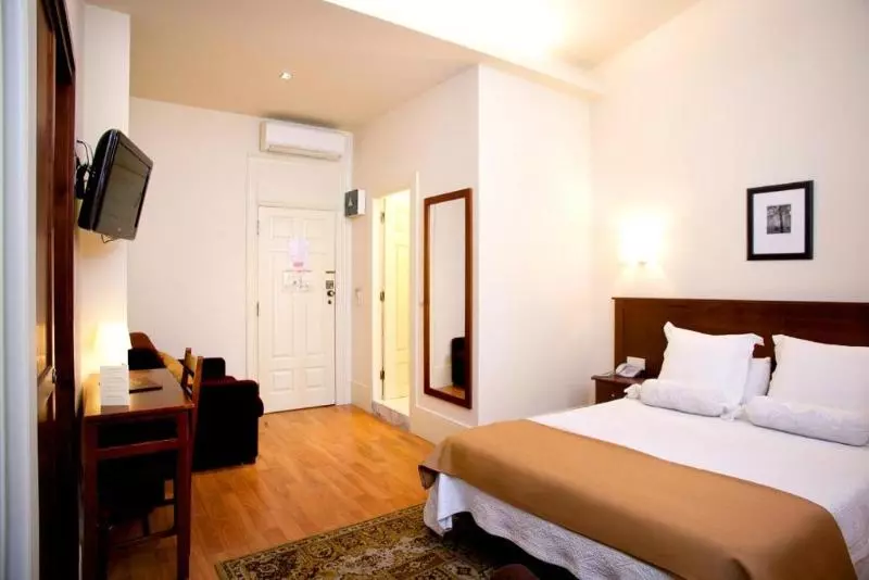 تختخواب در اتاق مشترک, Lausanne Youth Hostel Jeunotel