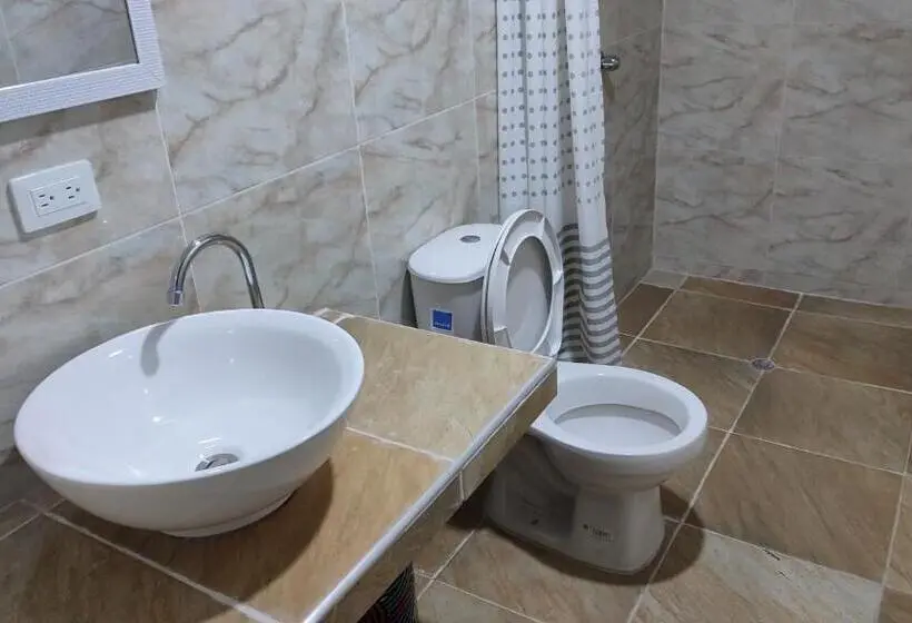Perhesviitti, Apartamentos Las Piloneras