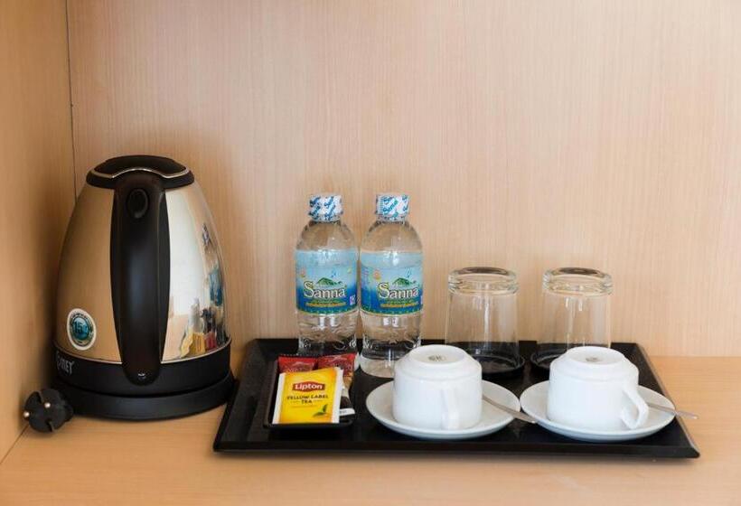 חדר דלוקס לשלושה, The Swan Nha Trang