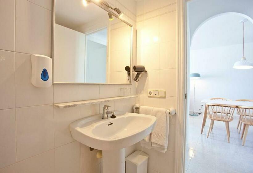 شقة غرفتين, Seth Isla Paraiso