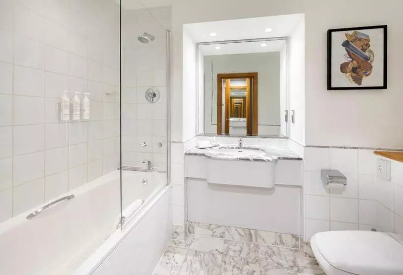اتاق لوکس, Delta Hotels By Marriott Bexleyheath