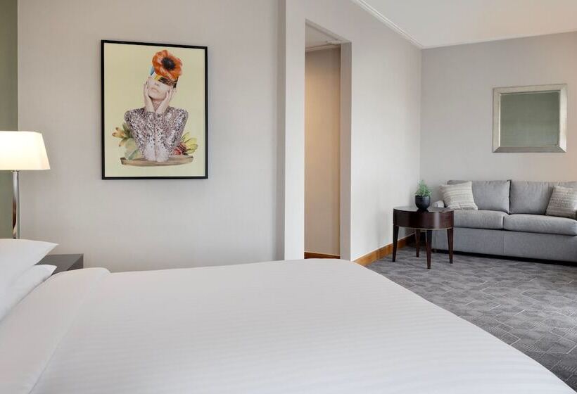 Номер Superior, Delta Hotels By Marriott Bexleyheath