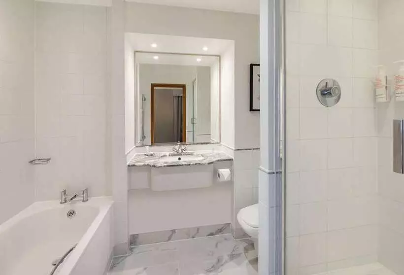 سوییت, Delta Hotels By Marriott Bexleyheath