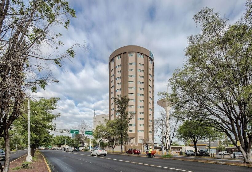 Номер Стандарт 2 Двуспальные Кровати, Ac Hotel By Marriott Guadalajara Expo