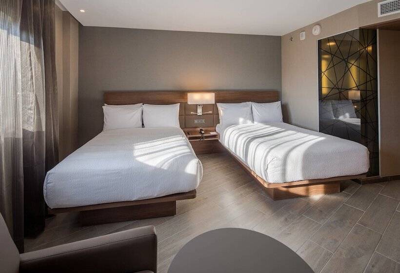 Номер Стандарт 2 Двуспальные Кровати, Ac Hotel By Marriott Guadalajara Expo