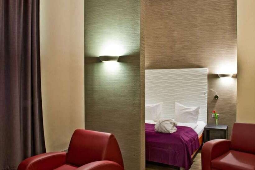 اتاق لوکس, Artim