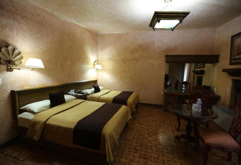 スタンダードシティビュールーム, Casa De La Loma