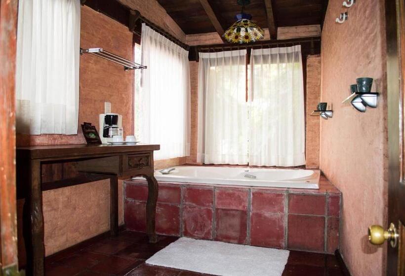 Люкс Повышенной Комфортности, Casa De La Loma