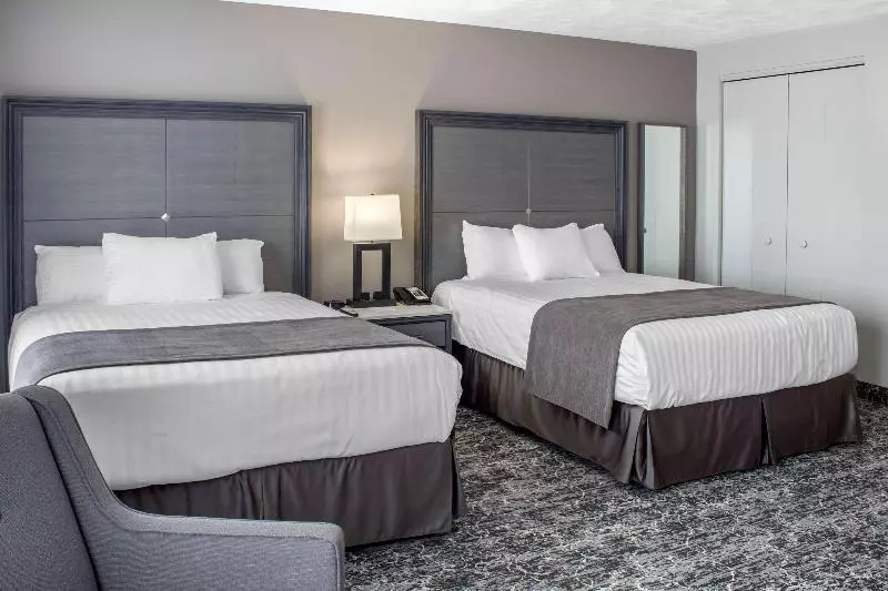 اتاق استاندارد با چشم‌انداز رودخانه, Chateau Moncton Trademark Collection By Wyndham