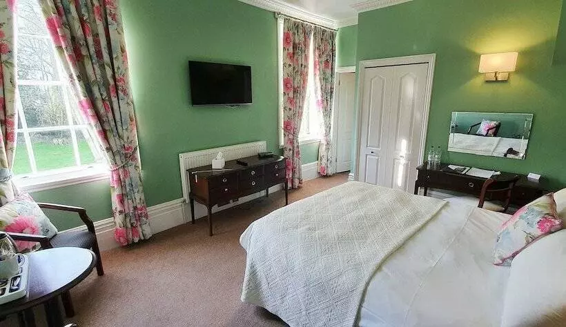 エクゼクティブルーム, Chiseldon House