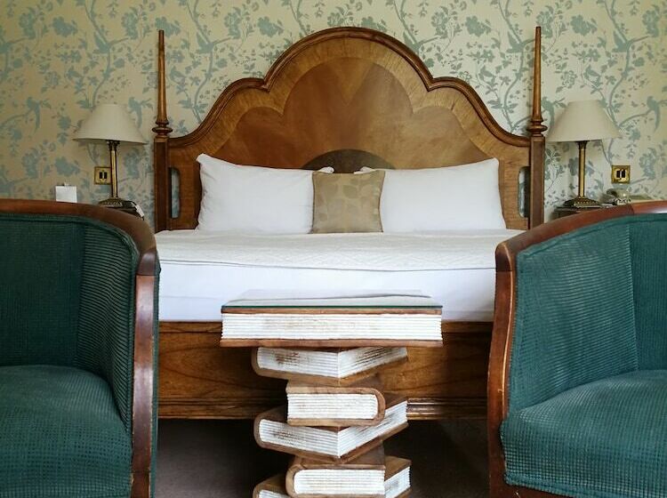 غرفة تنفيذية, Chiseldon House