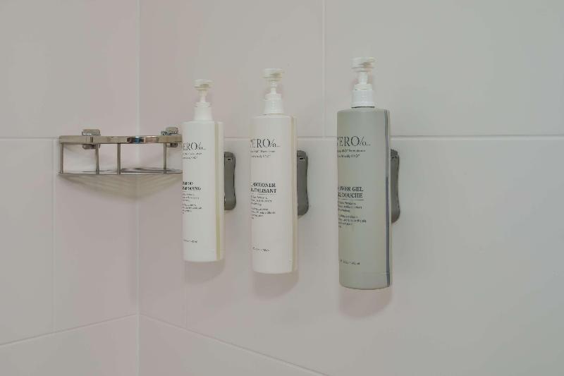 장애인을 위한 킹사이즈 침대 스탠다드 룸, Hampton Inn & Suites Newark Airport Elizabeth