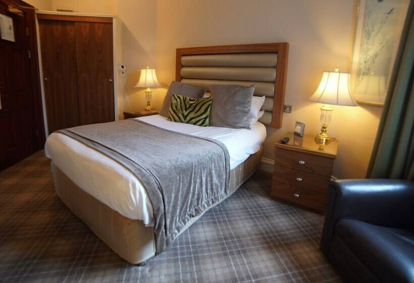 Номер Стандарт, Hardwick Hall