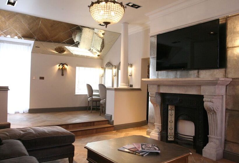 Люкс 3 Спальни, Hardwick Hall