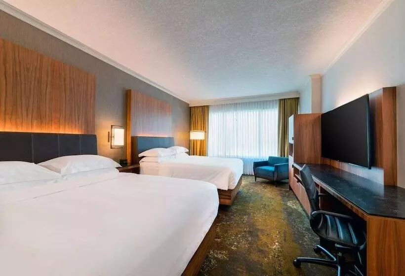اتاق کلاب, Hyatt Regency Calgary