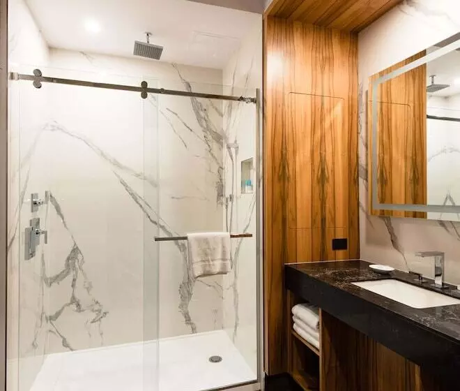 سوییت, Hyatt Regency Calgary