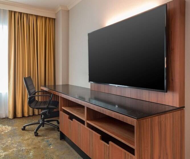 Lakosztály, Hyatt Regency Calgary