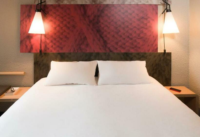 Номер Стандарт, Ibis London Excel Docklands