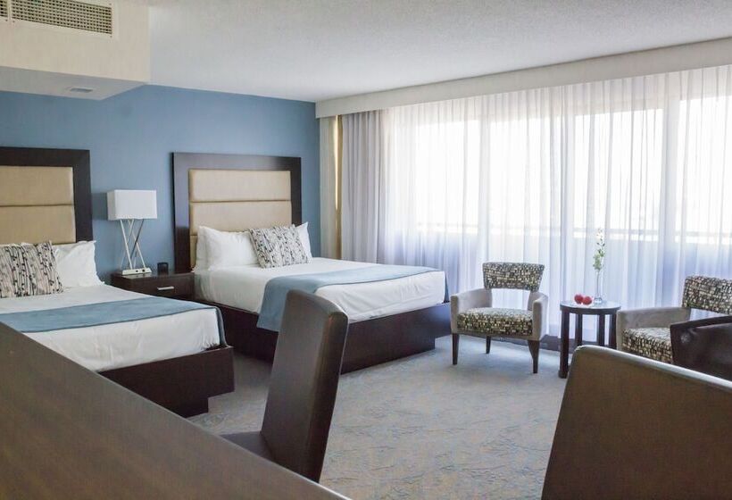 סוויטה, Ottawa Embassy Hotel & Suites