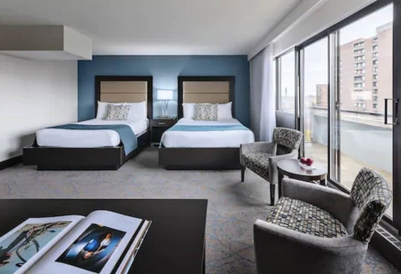 スイート, Ottawa Embassy Hotel & Suites