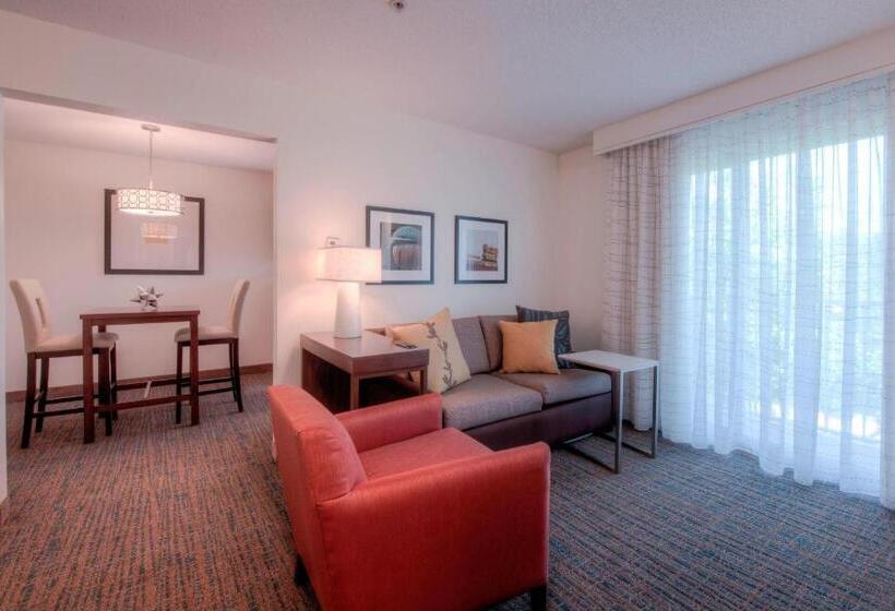 이그제큐티브 스위트 킹침대, Residence Inn By Marriott Raleigh Crabtree Valley