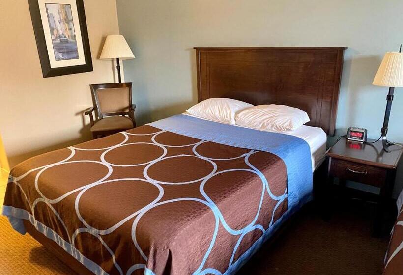 キングサイズベッドのスタンダードルーム, Super 8 By Wyndham Edmonton South