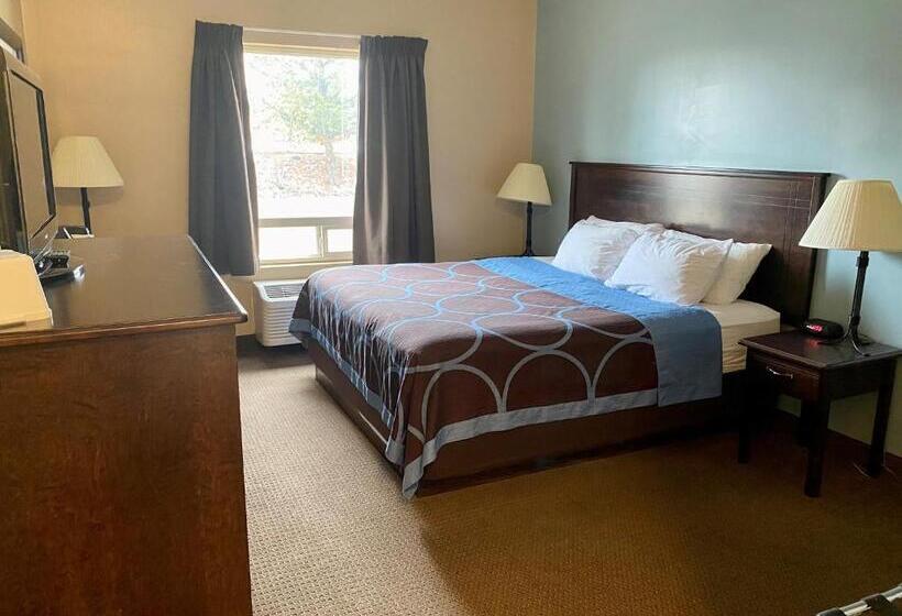 身障者適用キングサイズベッドルーム, Super 8 By Wyndham Edmonton South
