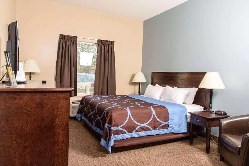 اتاق استاندارد با تخت بزرگ, Super 8 By Wyndham Edmonton South