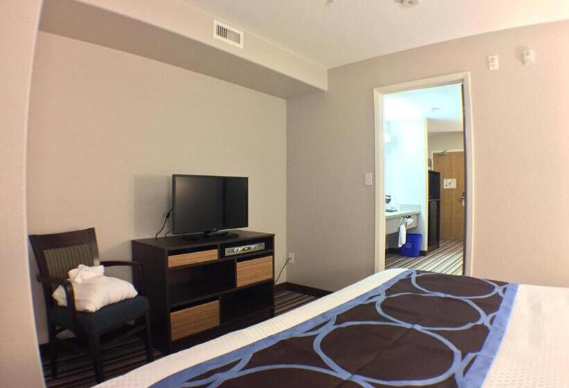 디럭스 스위트 킹 침대, Super 8 By Wyndham Fort Frances