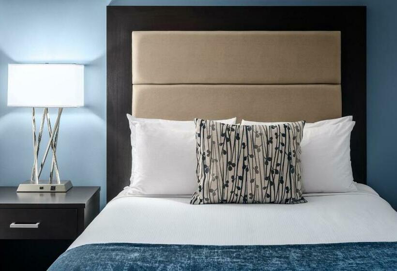 キングサイズベッドのエクゼクティブ, Ottawa Embassy Hotel & Suites