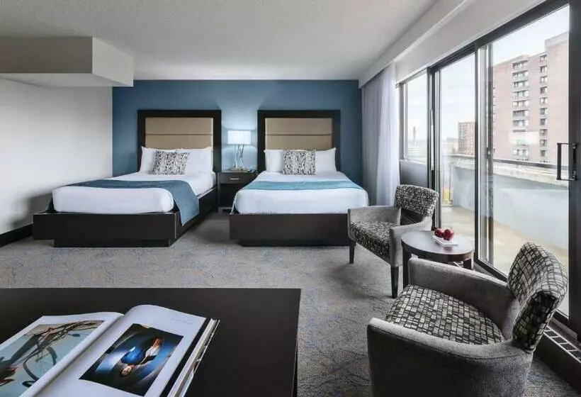 スイート, Ottawa Embassy Hotel & Suites