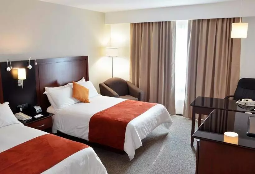 2ダブルベッドのスタンダードルーム, Radisson Poliforum Plaza Hotel Leon