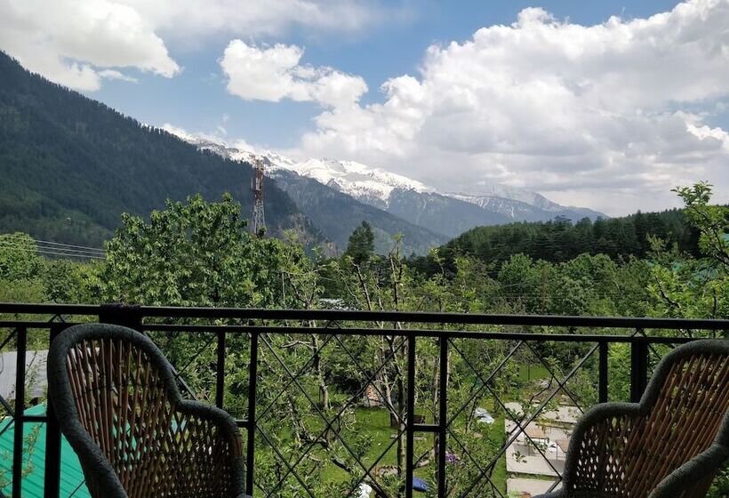 スーペリアーシェアルームのワンベッド, Madpackers Manali