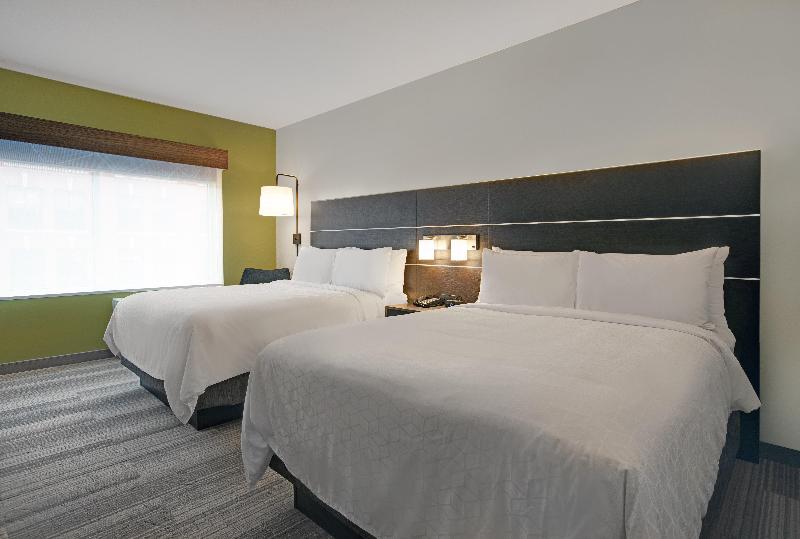 适合残疾人士使用的套间, Holiday Inn Express   Milwaukee Downtown, An Ihg