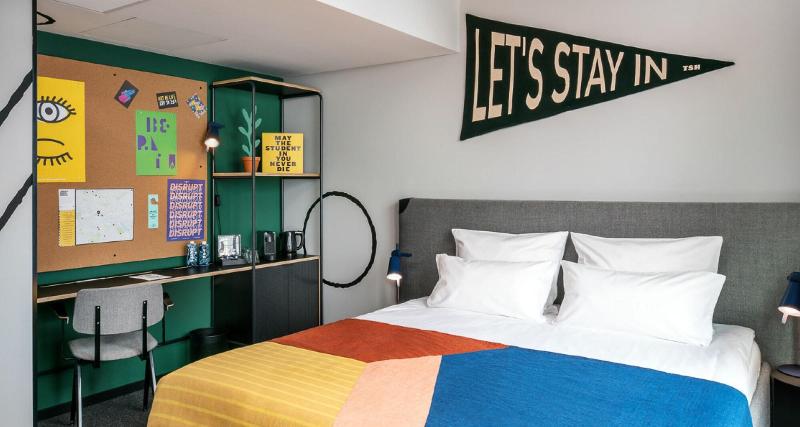 스탠다드 룸 킹사이즈 침대, Holiday Inn Express Milwaukee Downtown, An Ihg