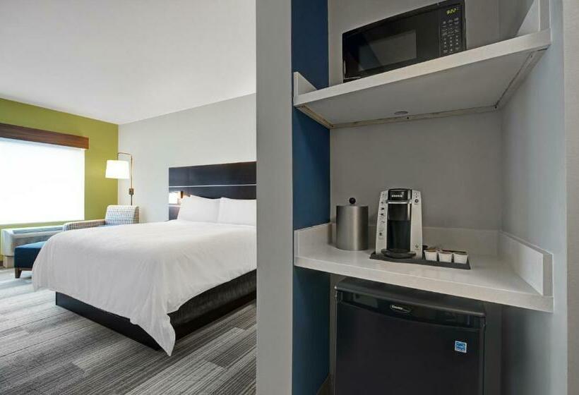 스위트 킹사이즈 침대, Holiday Inn Express Milwaukee Downtown, An Ihg