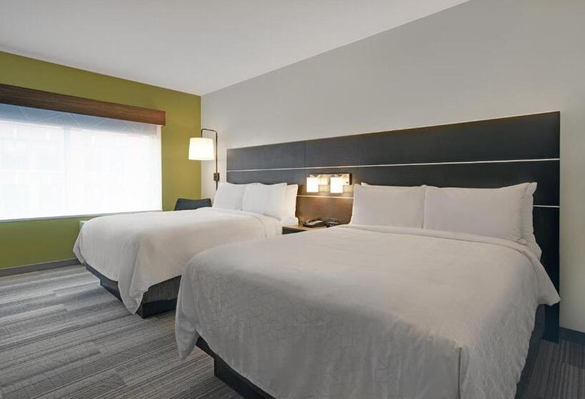 סוויטה, Holiday Inn Express Milwaukee Downtown, An Ihg