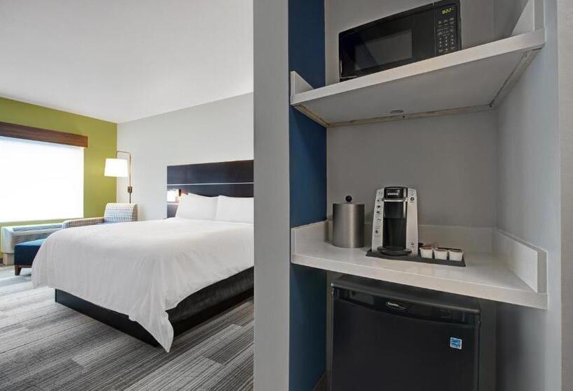 适合残疾人士使用的带超级大床的标准间, Holiday Inn Express   Milwaukee Downtown, An Ihg