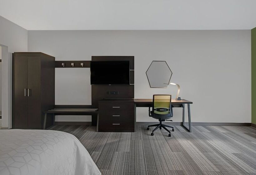 장애인을 위한 스위트, Holiday Inn Express Milwaukee Downtown, An Ihg