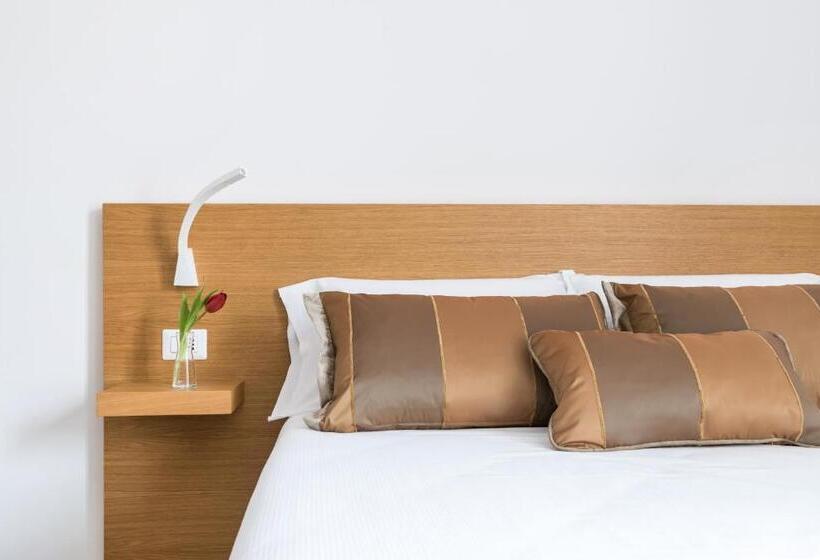 可观景的小型套房, Aura  Guest House Iblea