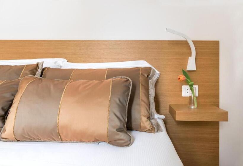 带大床的标准间, Aura  Guest House Iblea