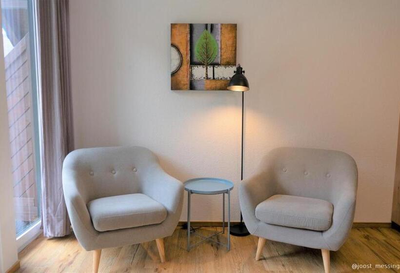 غرفة ديلوكس مطلّة علي البحر مزوَّدة بشُرفة, Haus Moselliebe B&b