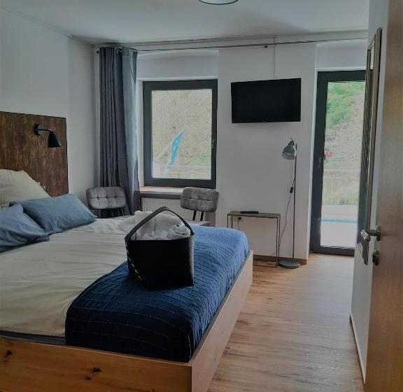 غرفة قياسية مزوَّدة بشُرفة, Haus Moselliebe B&b