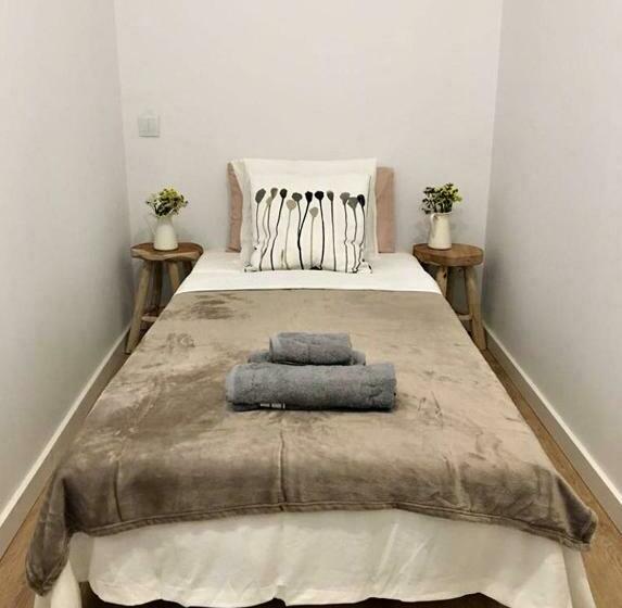 اتاق استاندارد یک نفره, Hola Hostel Alicante