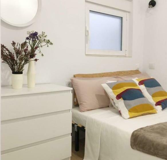 스탠다드 싱글 룸, Hola Hostel Alicante